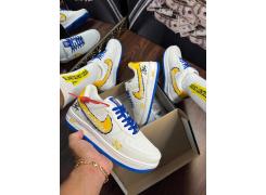 Tênis Nike Air Force Golden