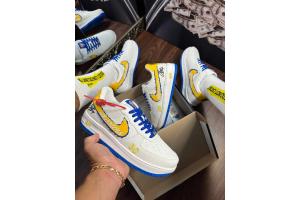 Tênis Nike Air Force Golden