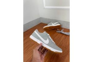 Tênis Nike Dunk SB - Cinza/Marrom